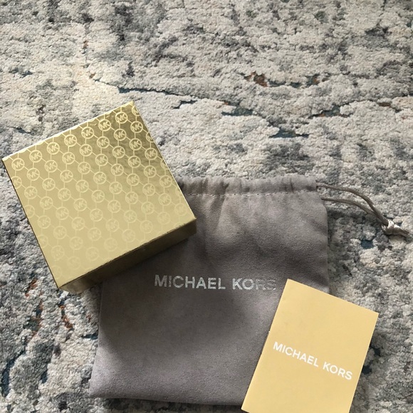 Michael Kors Crystal Heart Shaped Logo Studs - Picture 7 of 7